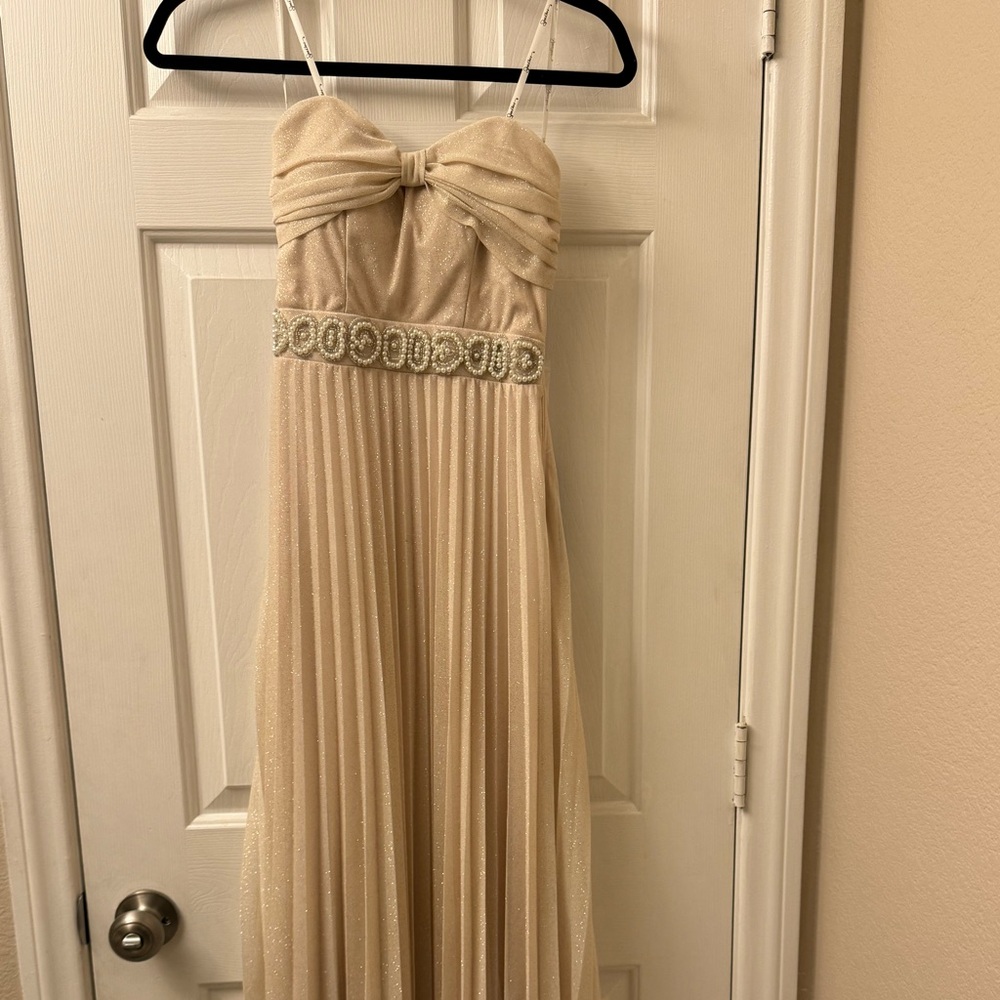 NWT Ivory Gold Glitter Strapless Dress
